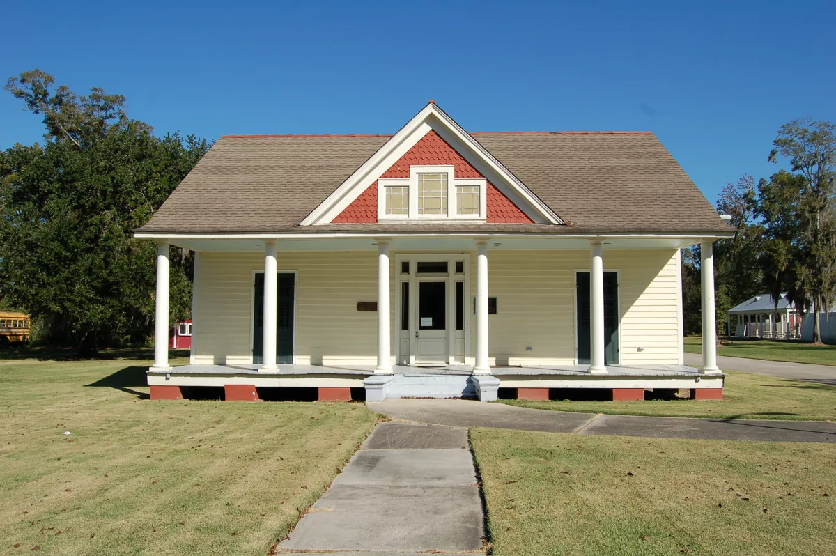 Los Isleños Museum Complex