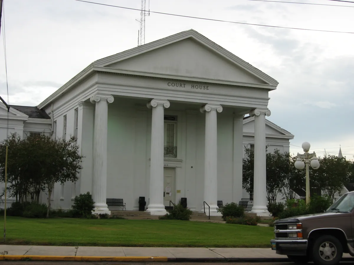 St. Martinville — Le Petit Paris