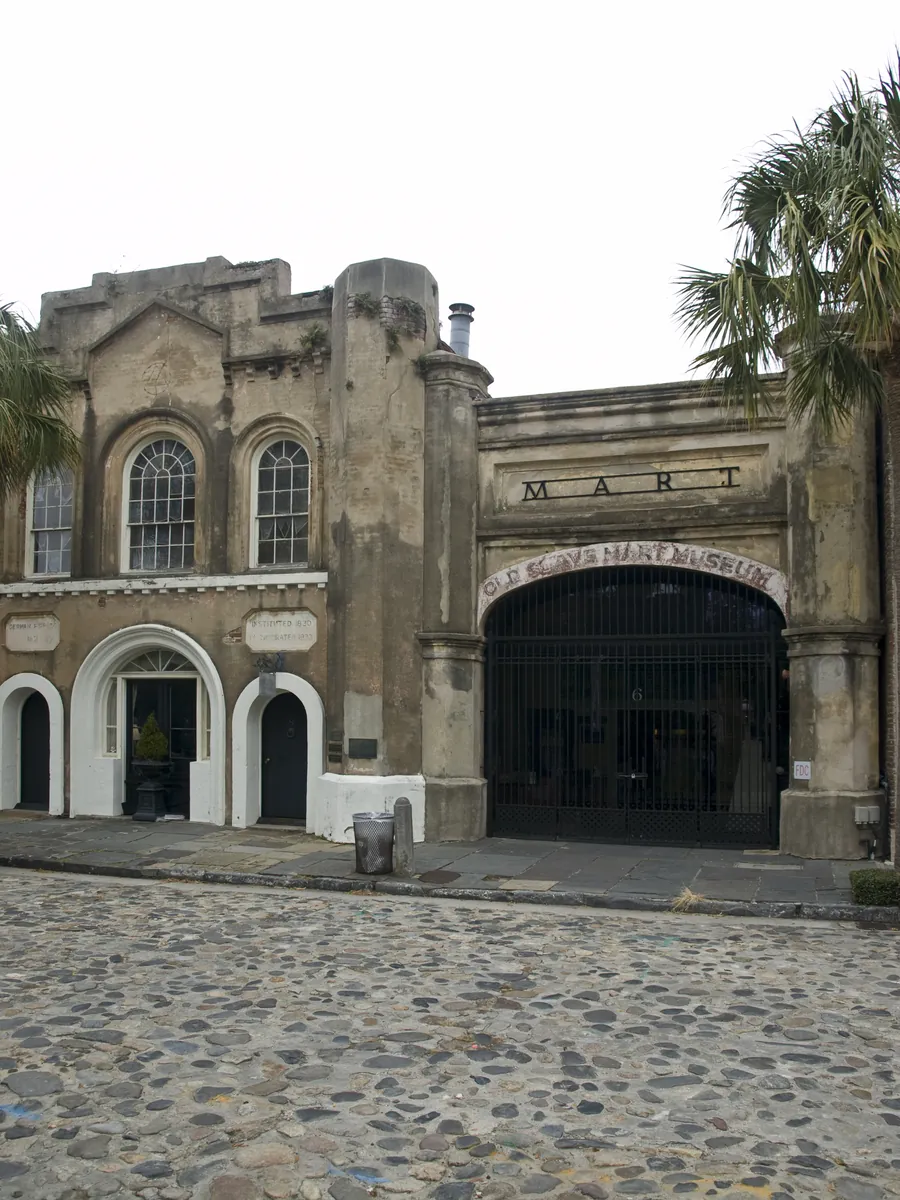 Old Slave Mart Museum
