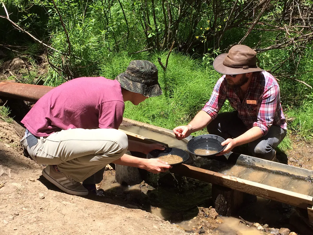 Breckenridge Gold Panning (Wellington Placer / Blue River)