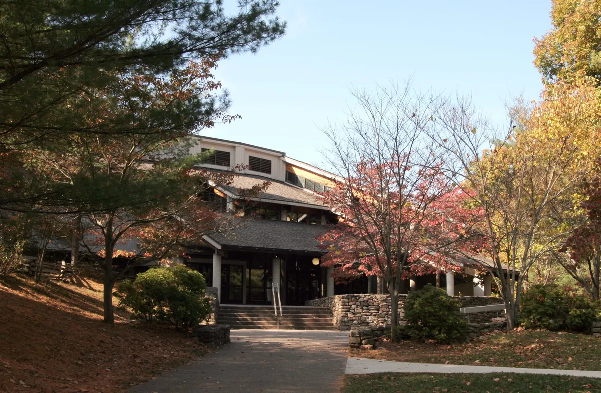 Folk Art Center (Southern Highland Craft Guild)