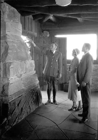 Yavapai Point and Geology Museum — historical photo