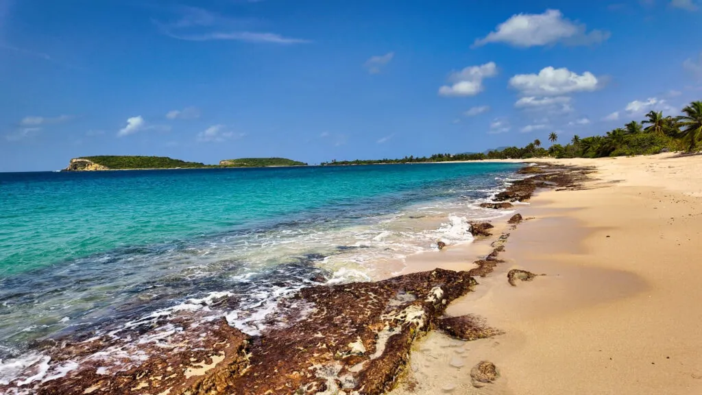 Sun Bay Beach (Balneario Sun Bay), Vieques