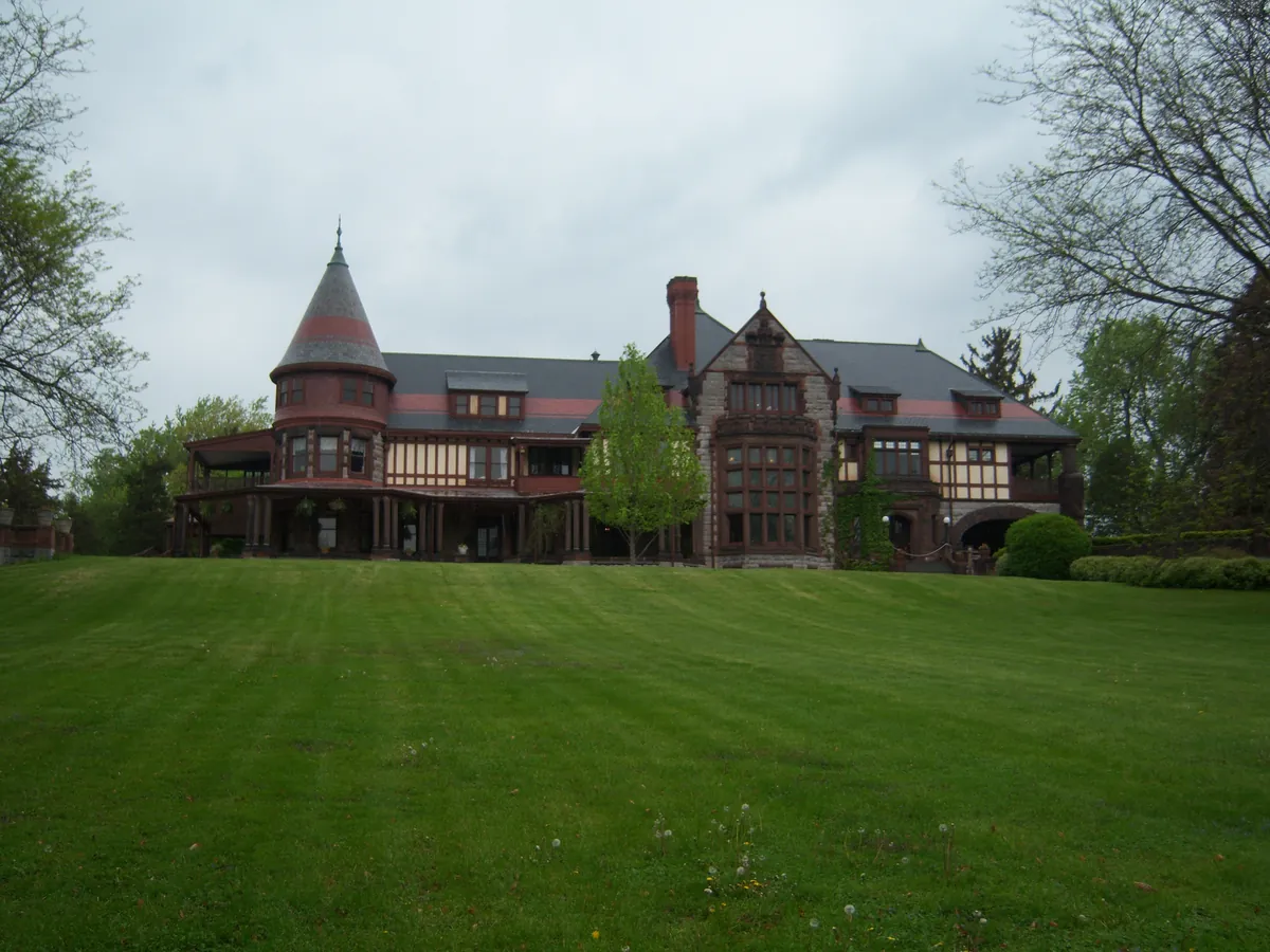 Sonnenberg Gardens and Mansion State Historic Park