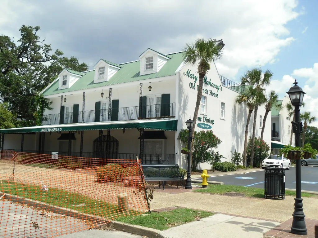 Mary Mahoney's Old French House