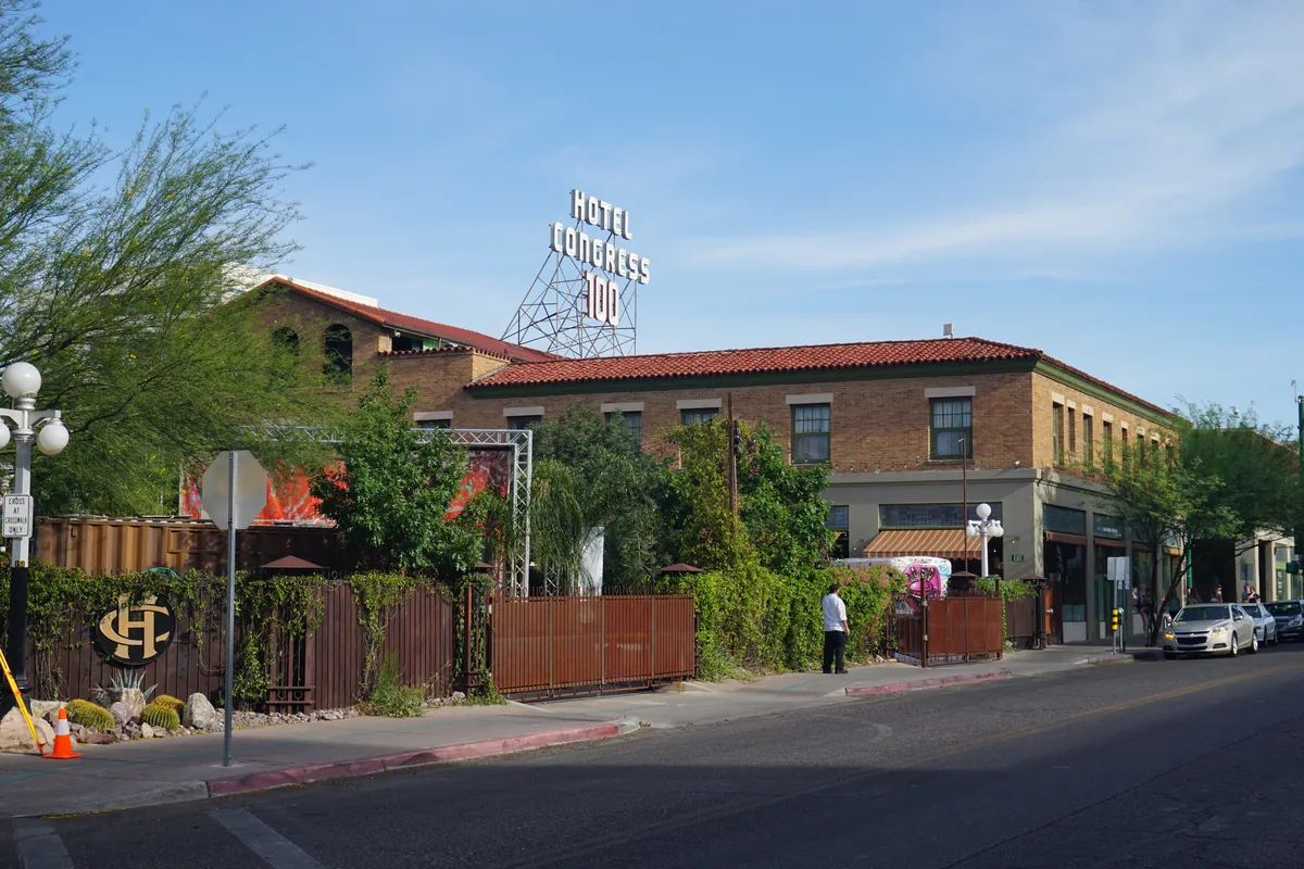 Hotel Congress