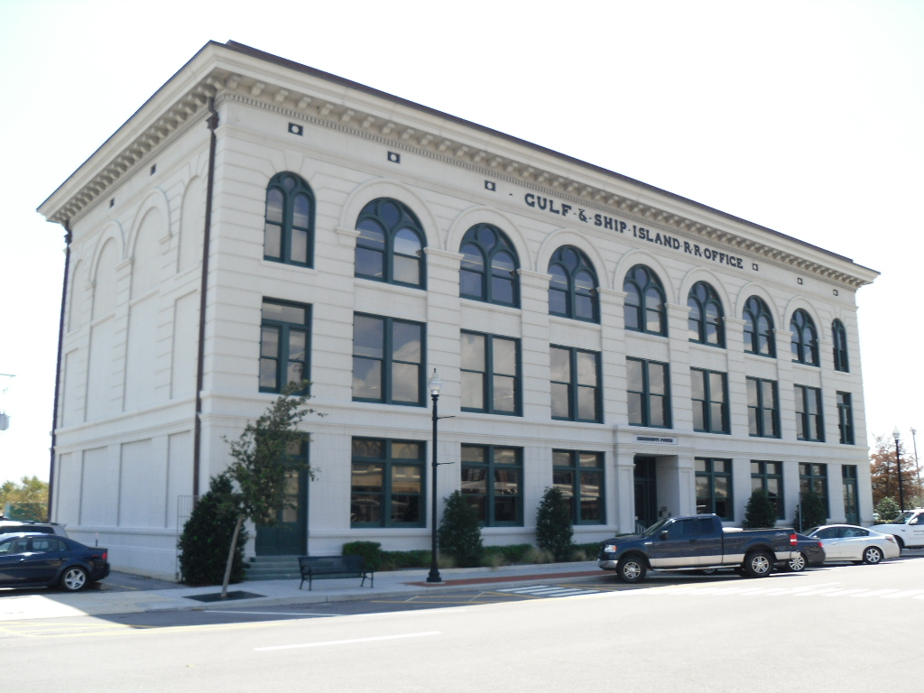 Gulfport Harbor Square Commercial Historic District