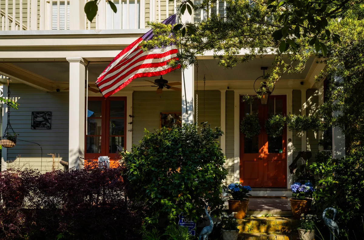 Flag of New Orleans — Three Fleurs-de-Lis