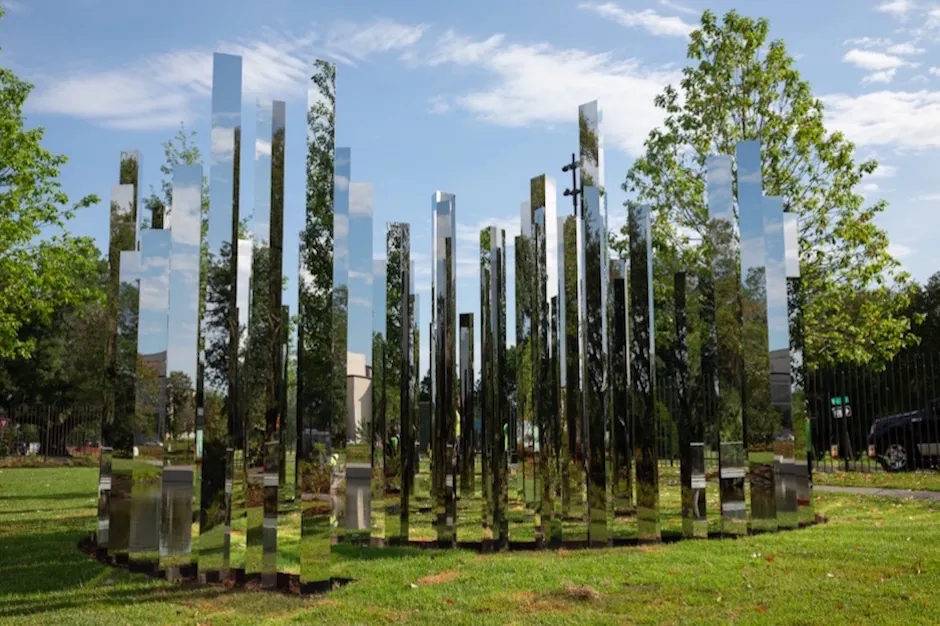 Besthoff Sculpture Garden — Art Among the Oaks