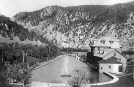 Glenwood Hot Springs Pool — historical photo