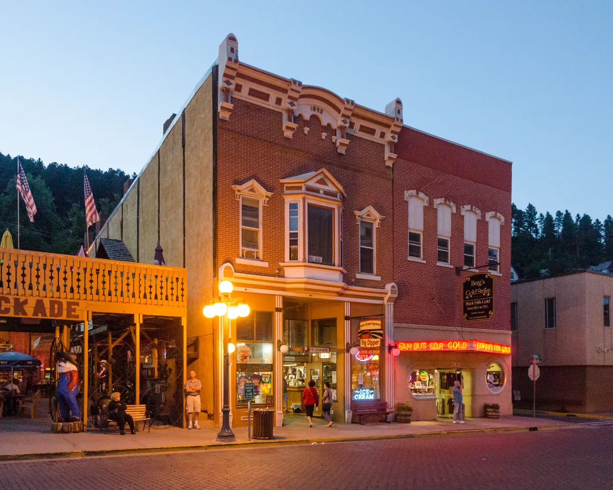 Deadwood Trolley and Historic Main Street