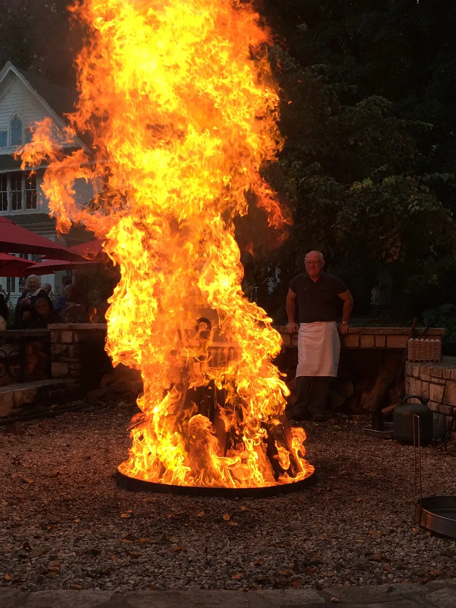 White Gull Inn Fish Boil