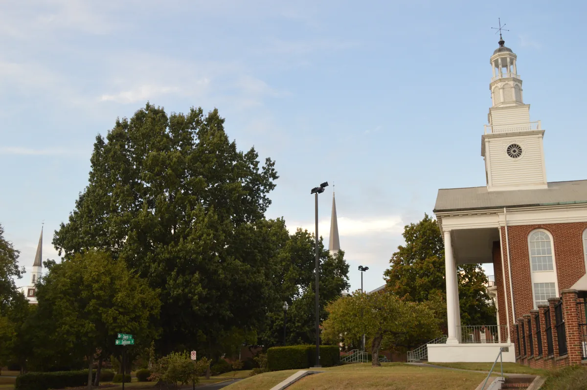 Kingsport City Hall and Model City Historic District