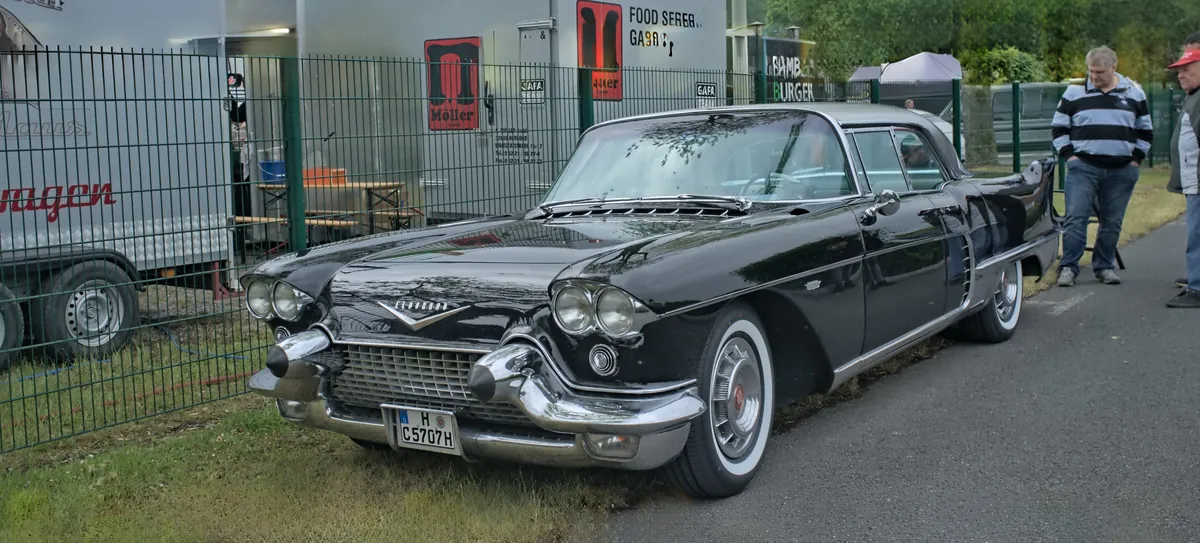 Estes-Winn Antique Car Museum (Grovewood Village)