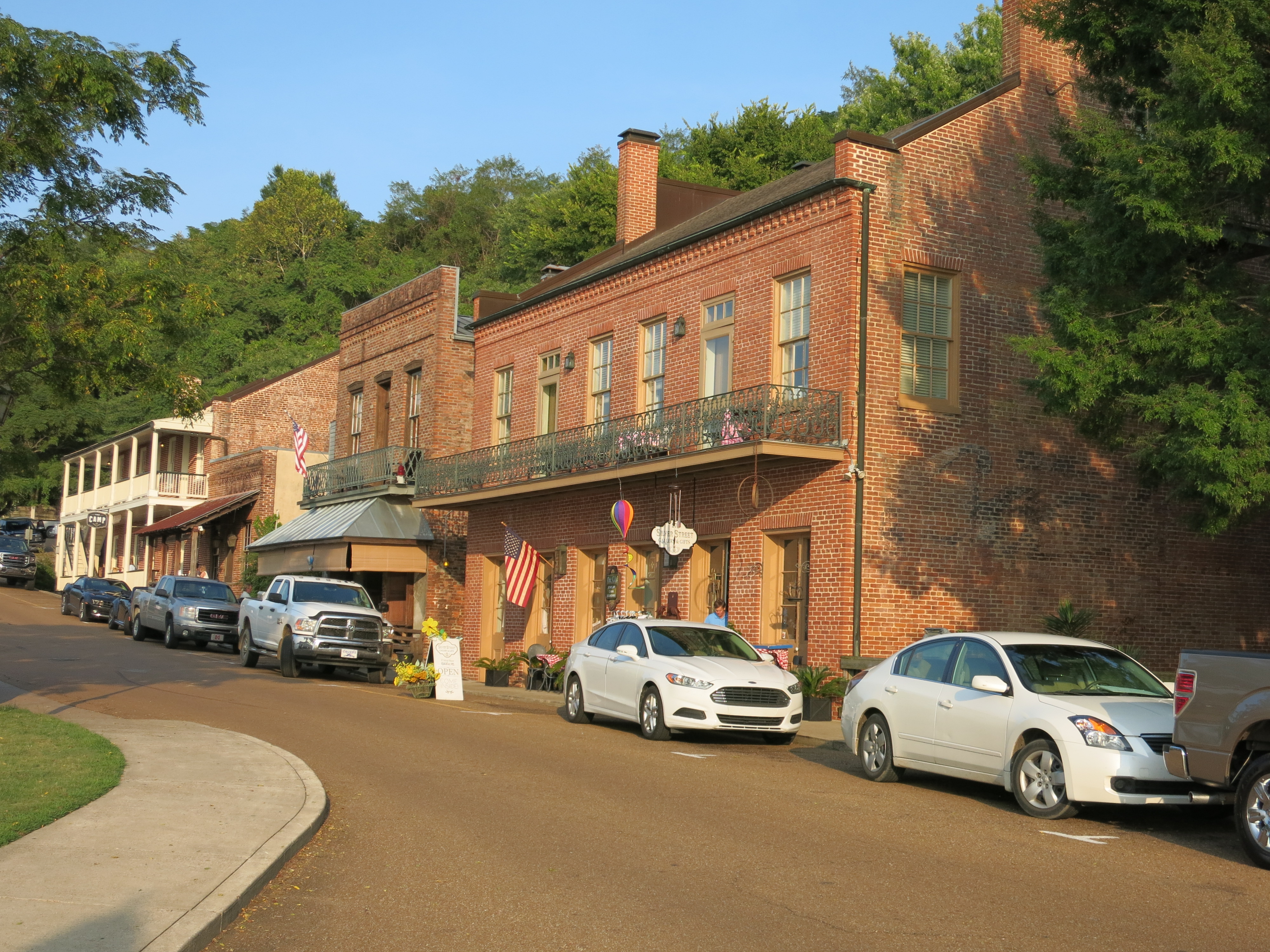 Natchez Under-the-Hill