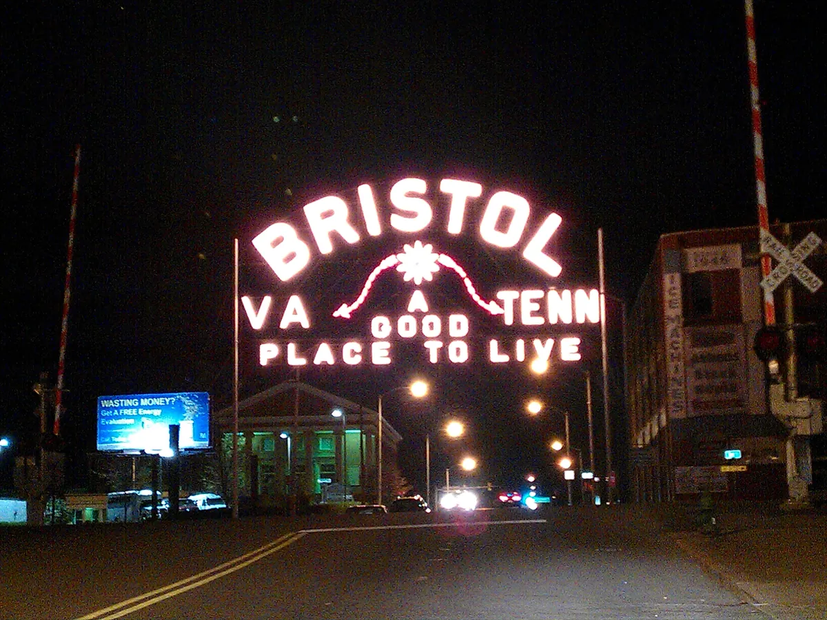 State Street State Line