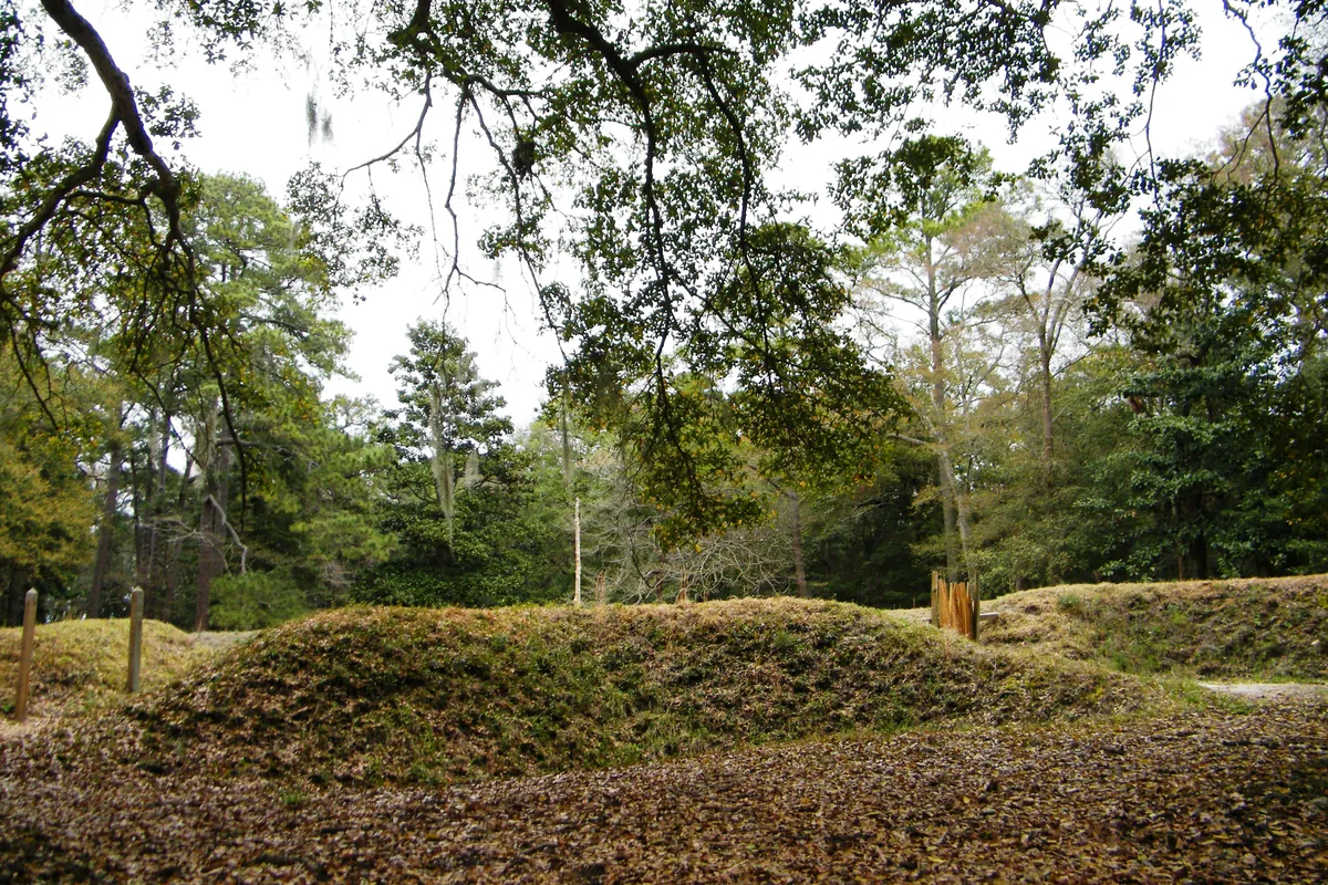 Outer Banks Dare County Memorial to the Lost Colony Colonists — historical photo