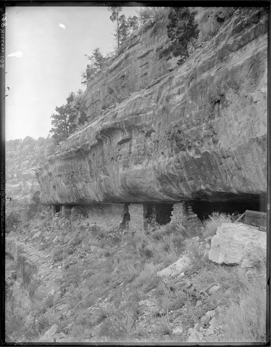 Walnut Canyon National Monument — historical photo