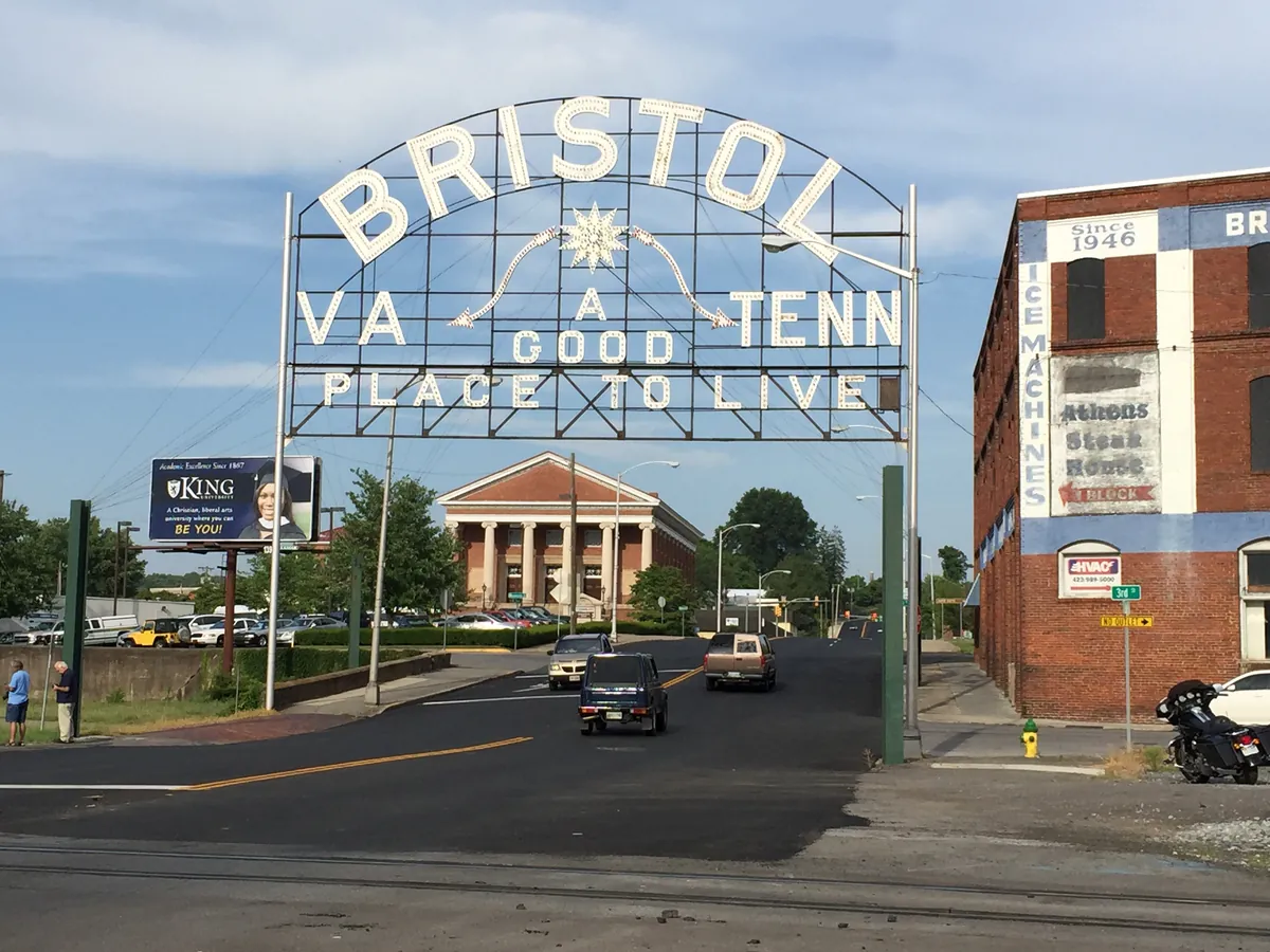 Bristol Sign (State Street Neon Sign)