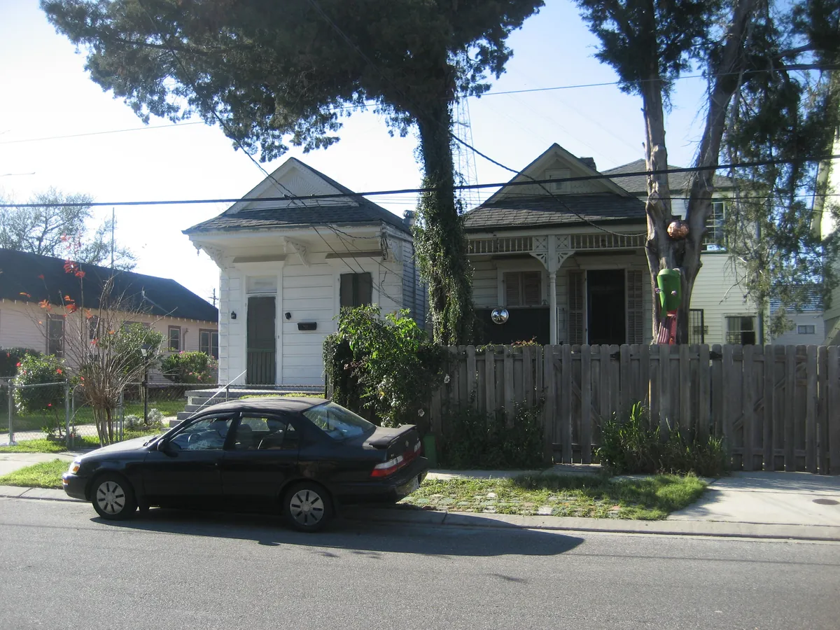 Camelback House Form — Uptown — historical photo