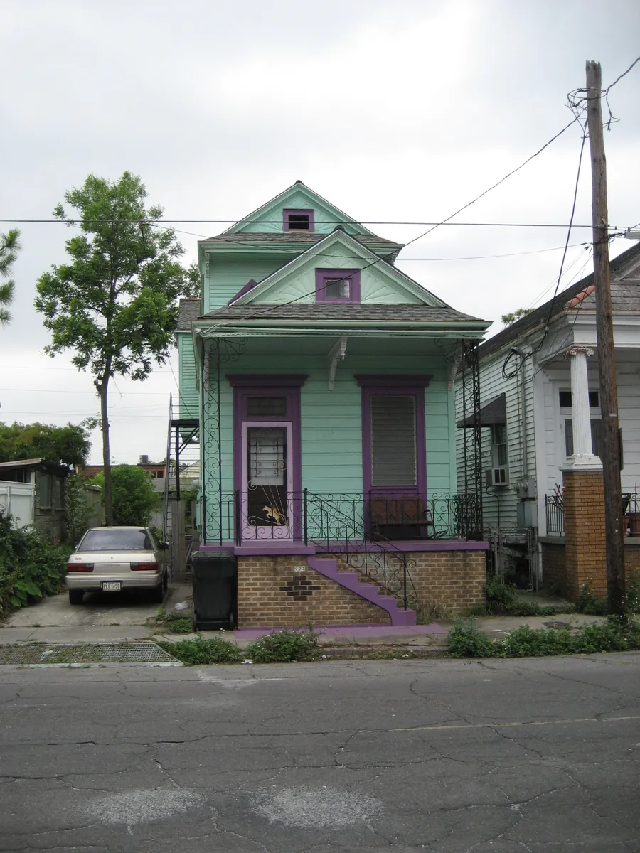 Camelback House Form — Uptown