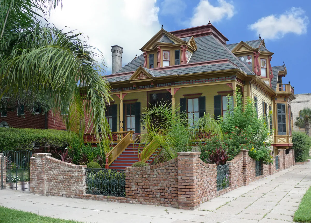 Silk Stocking Historic District