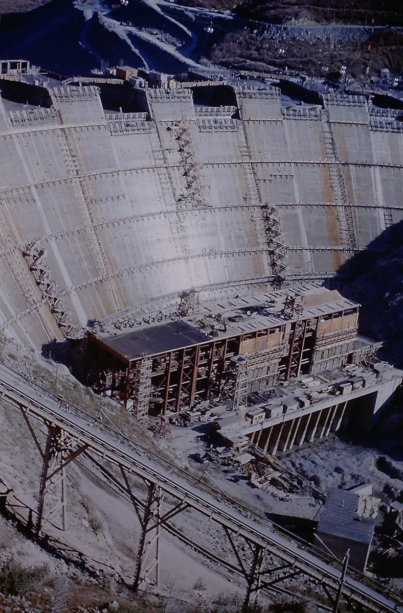 Hungry Horse Dam — historical photo