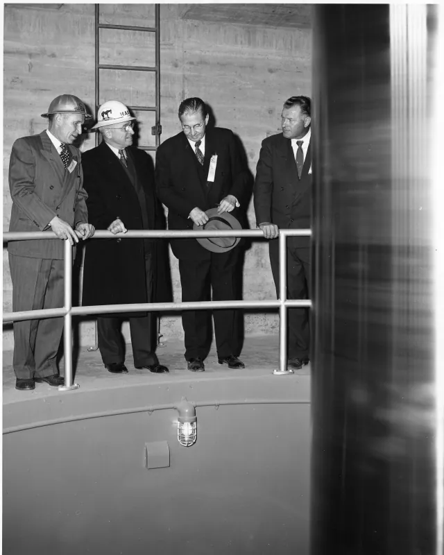 Hungry Horse Dam — historical photo