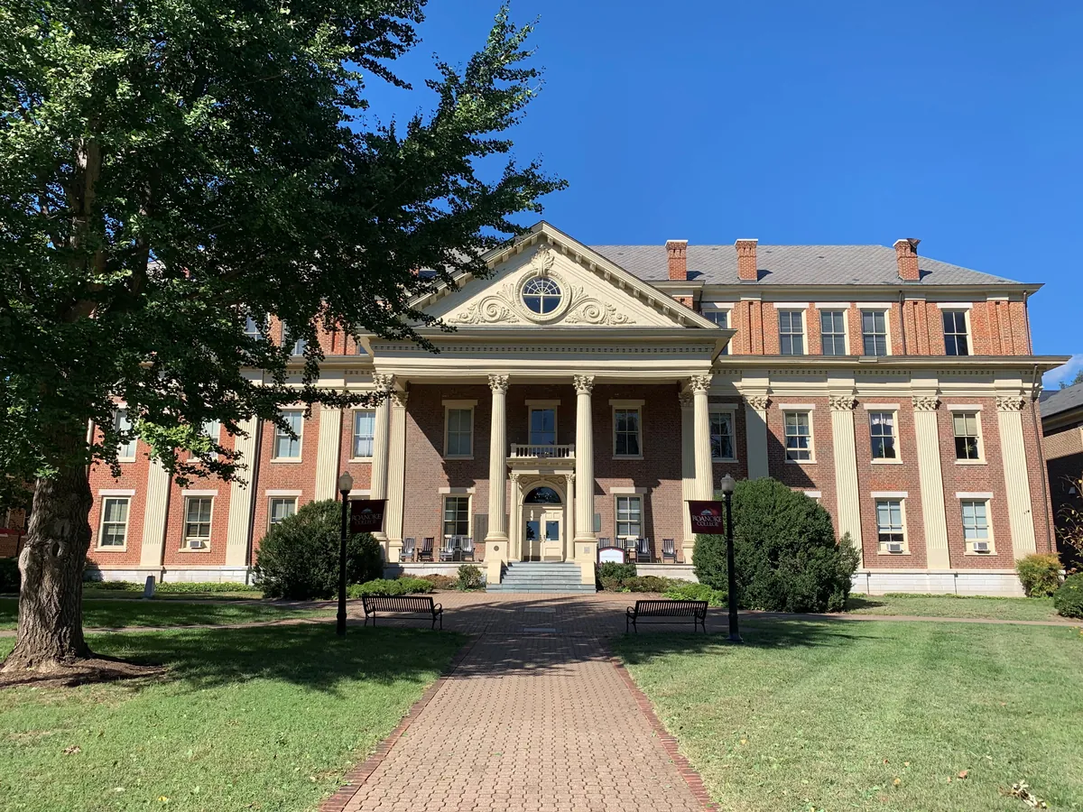Roanoke College