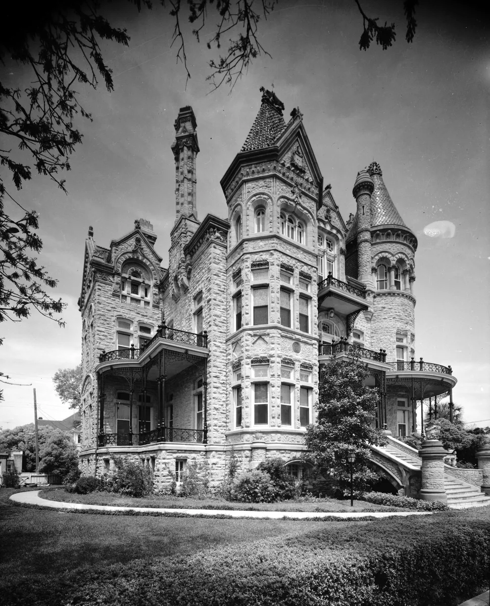 Bishop's Palace (Gresham's Castle)