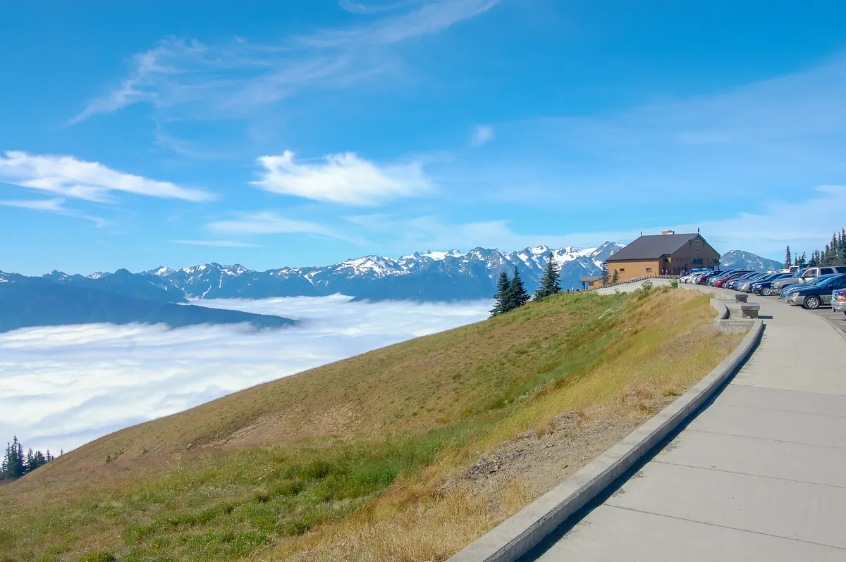 Hurricane Ridge Visitor Center (historical)