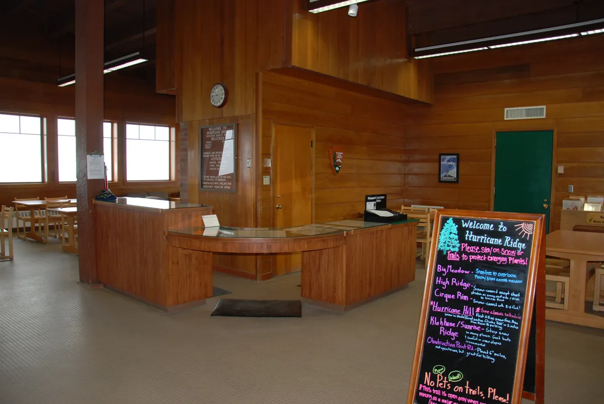 Hurricane Ridge Visitor Center — historical photo