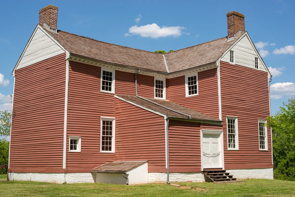 Ellwood Manor