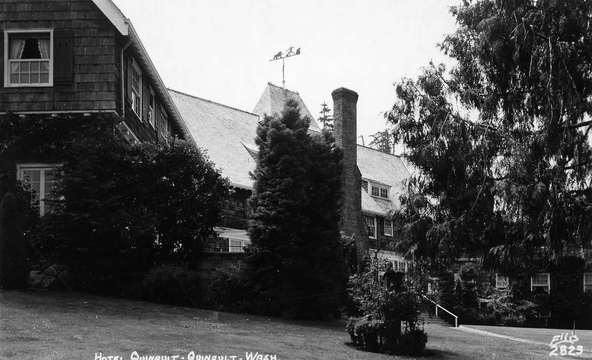 Lake Quinault Lodge — historical photo