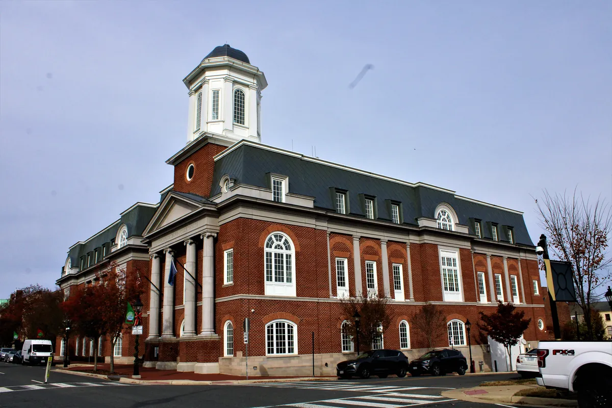 Renwick Courthouse