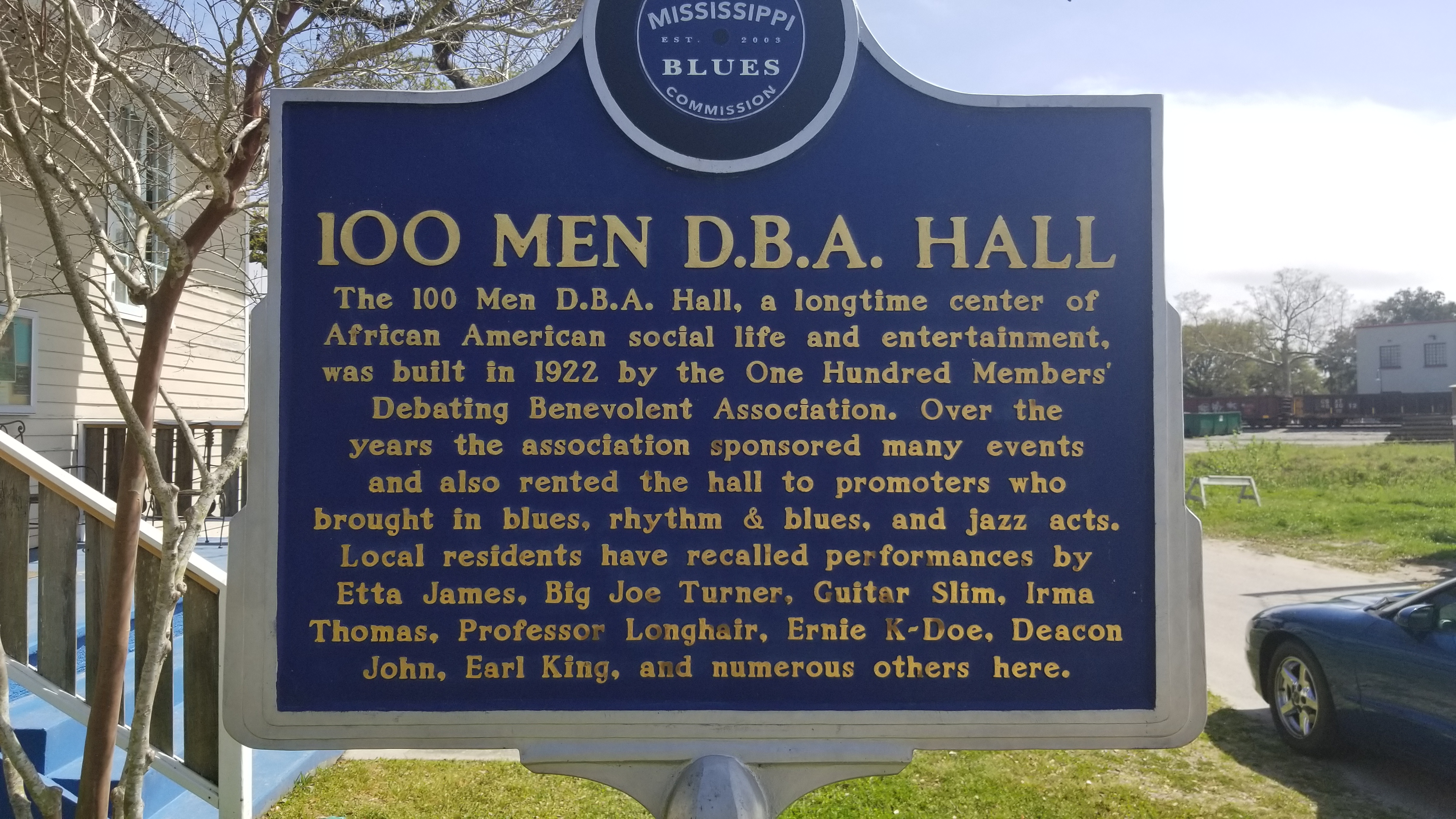 100 Men Hall
