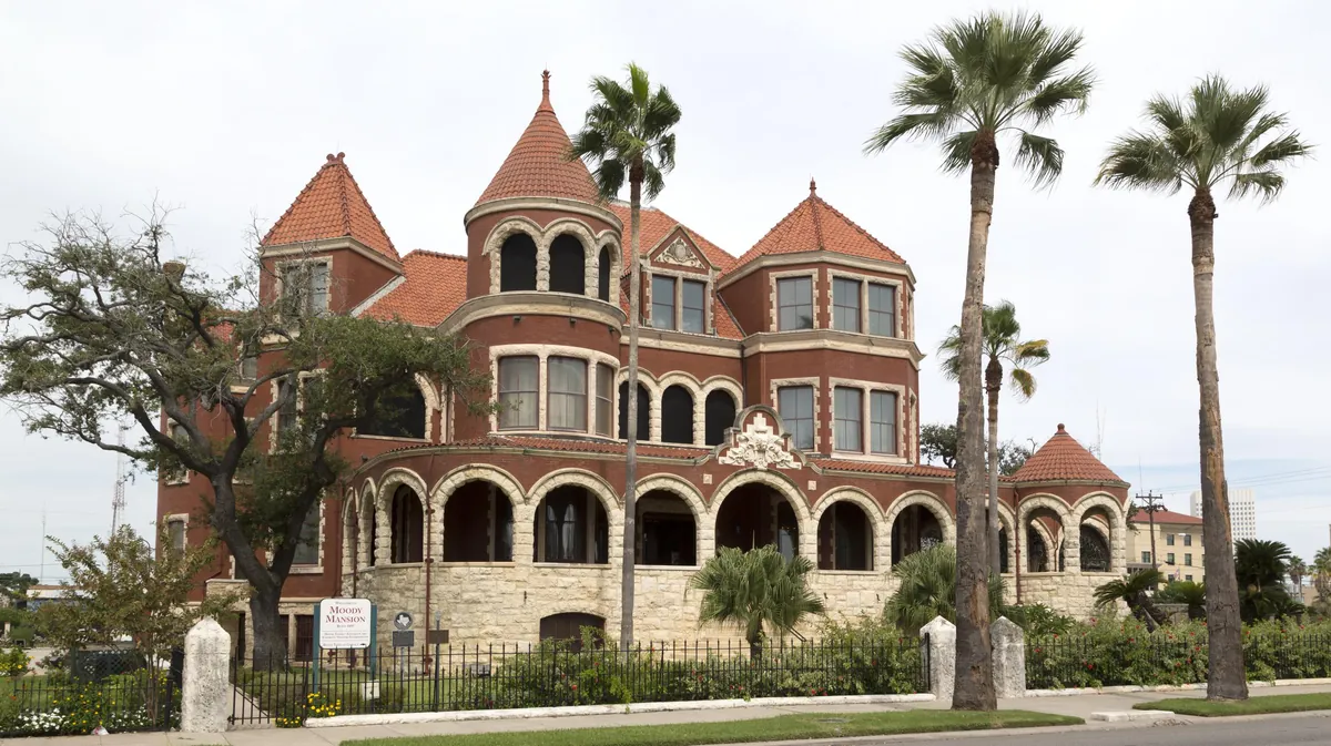 Moody Mansion