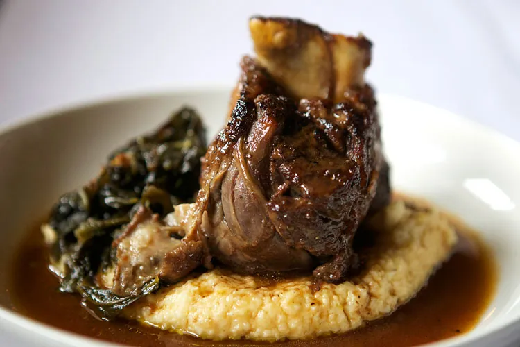 Lola Restaurant — Covington