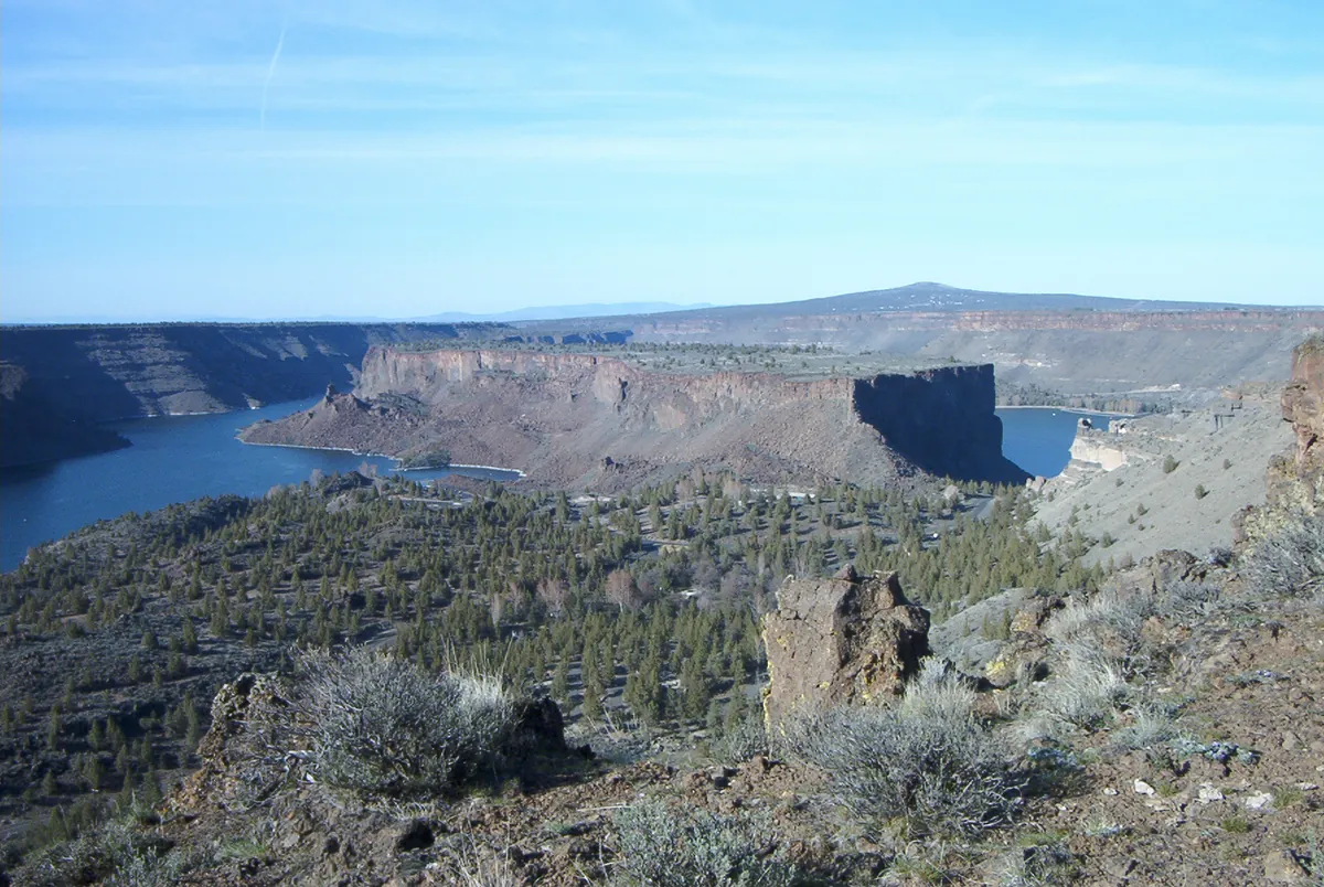 Crooked River Canyon at Cove Palisades State Park