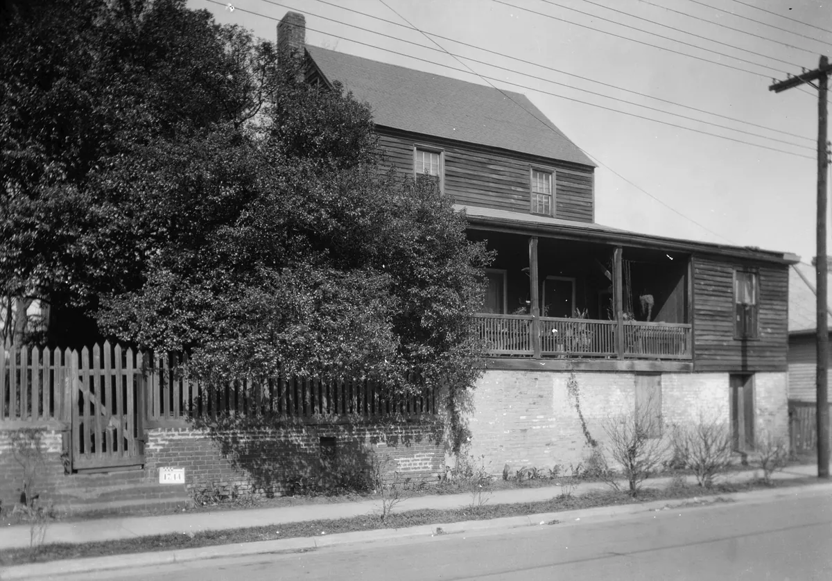 King's Tavern Kitchen (historical)
